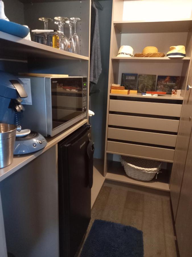 Suite Indigo Jacuzzi Prive Piscine Vue Mer Acces Cuisine Laverie Saint Pierre Eksteriør billede